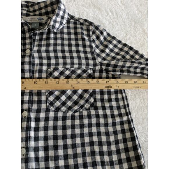 Old Navy Shirt Womens Small Gigham Plaid Button Down 'The Classic Shirt' Flannel - Picture 2 of 9